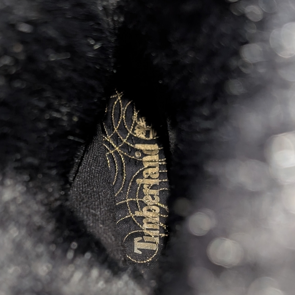 Timberland Women's Black and Gold Circle Pattern Boots - Picture 10 of 11